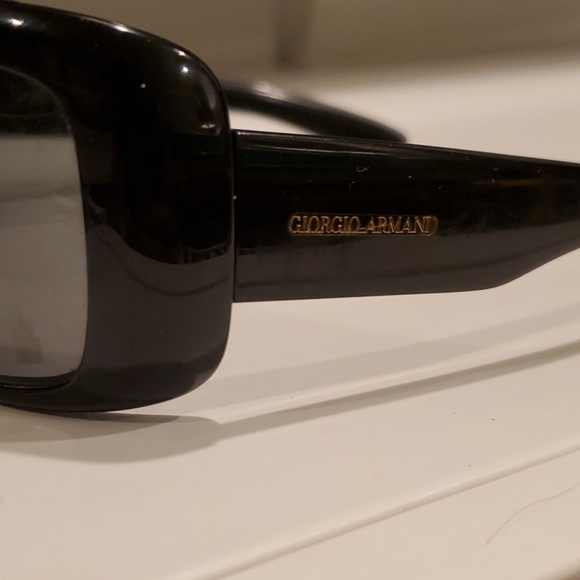 Giorgio Armani women's sunglasses - Picture 2 of 8